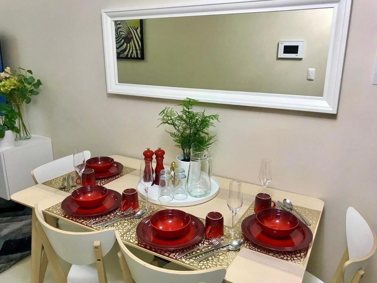 Daniella'S Modern & Cozy Suite In Uptown Bgc 马尼拉 外观 照片