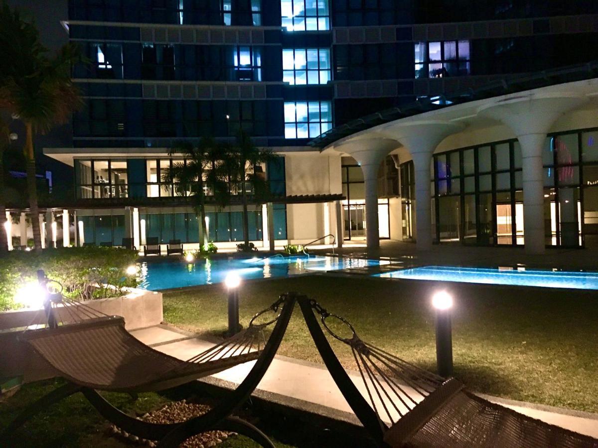 Daniella'S Modern & Cozy Suite In Uptown Bgc 马尼拉 外观 照片